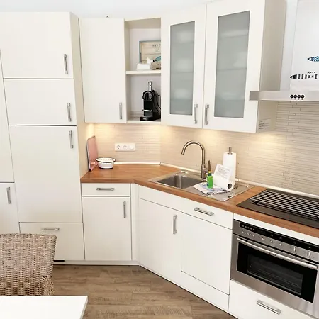 Gruene Duene Whg 23 Meeresrauschen Mit Kamin, 3 Balkonen Baabe