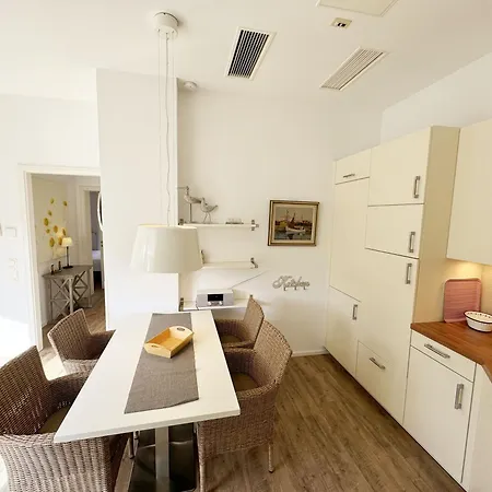 Gruene Duene Whg 23 Meeresrauschen Mit Kamin, 3 Balkonen Apartment